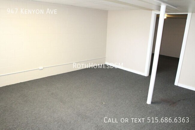 947 Kenyon Ave in Des Moines, IA - Building Photo - Building Photo