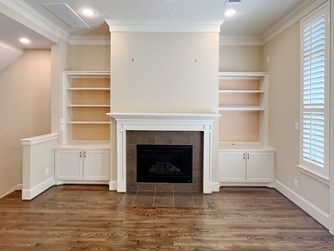 property at 5207 Gibson St