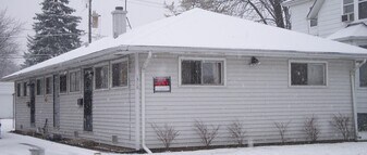1318 Clarkson St, Unit 1318 Clarkson Street in Waukegan, IL - Building Photo