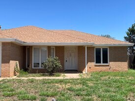 5522 95th St in Lubbock, TX - Building Photo