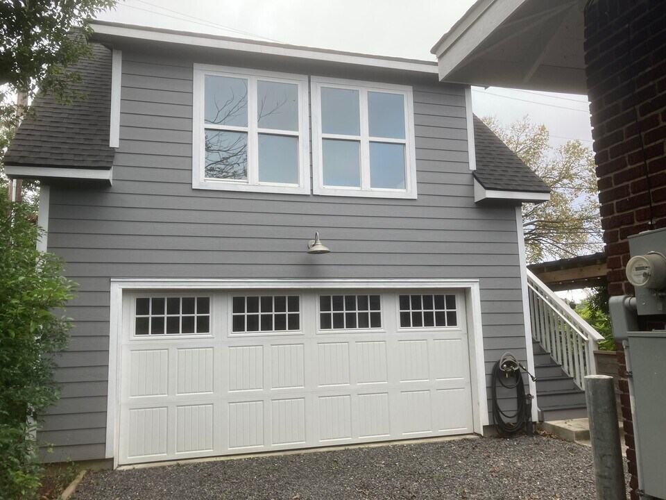 4102 Woodleigh St, Unit A in Houston, TX - Building Photo