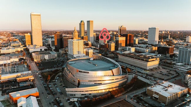 400 S Main St in Tulsa, OK - Building Photo - Building Photo