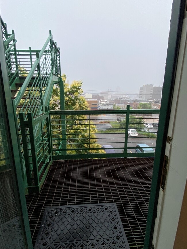 Buckingham Green Apartments