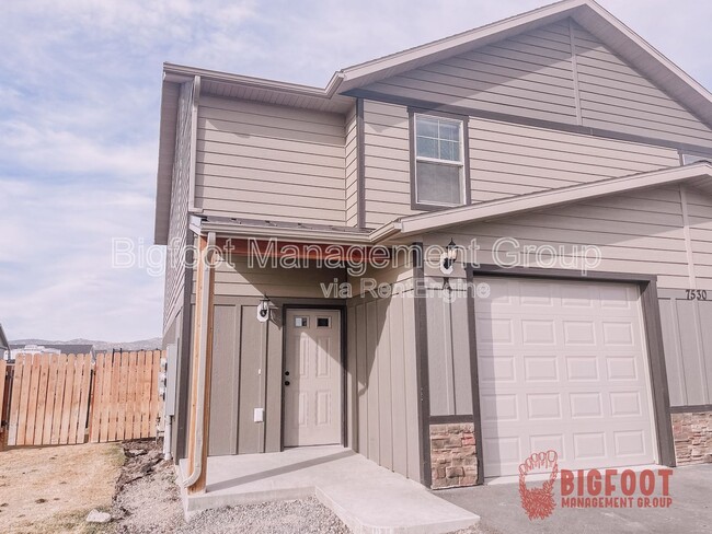 property at 7530 Kingpost Loop