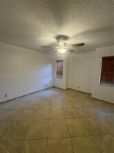 3111 Coral Springs Dr in Coral Springs, FL - Building Photo - Building Photo