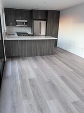 2408 Highland Ave, Unit A in Manhattan Beach, CA - Building Photo - Building Photo