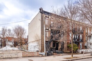 5216-5226 Papineau Av in Montréal, QC - Building Photo