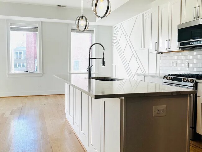 836 Varnum St NW in Washington, DC - Building Photo - Building Photo