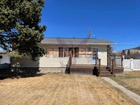 3139 Floral Blvd in Butte, MT - Building Photo