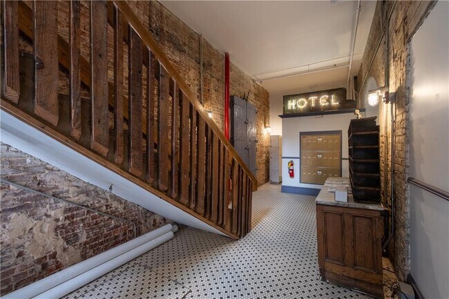 215 Mitchell St SW in Atlanta, GA - Building Photo - Building Photo