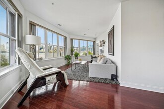 22 Ave at Port Imperial in West New York, NJ - Building Photo - Building Photo