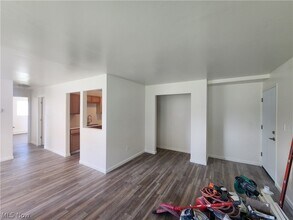 26680 Tungsten Rd in Euclid, OH - Building Photo - Building Photo