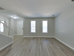 120 Kenton Dr in Irmo, SC - Foto de edificio - Building Photo