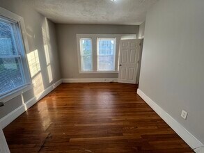53 Arlington St in Lynn, MA - Foto de edificio - Building Photo