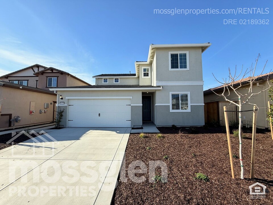 4428 Arctic Tern Wy in Rancho Cordova, CA - Building Photo