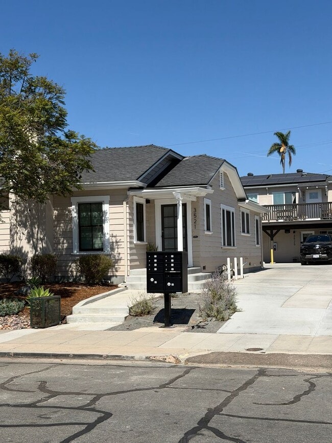 property at 3523 Louisiana St