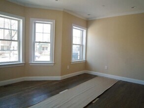 99 Warren St, Unit 1 in Boston, MA - Building Photo - Building Photo