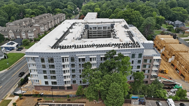 Adler Montford Park + Drexel Townes in Charlotte, NC - Building Photo - Building Photo