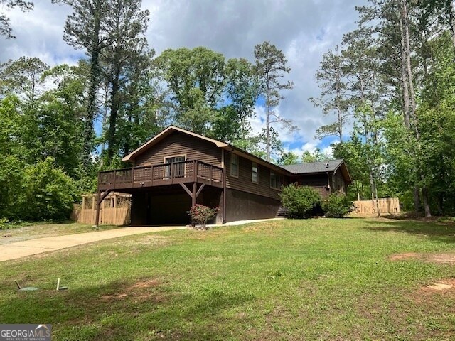 1426 Northgate Dr in Villa Rica, GA - Building Photo