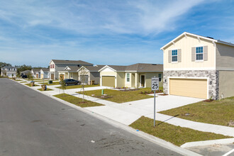 Simmons Trace in Kissimmee, FL - Building Photo - Building Photo