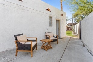 9428 N 1st Ave in Phoenix, AZ - Building Photo