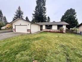 6413 Congressional Dr SE in Lacey, WA - Building Photo