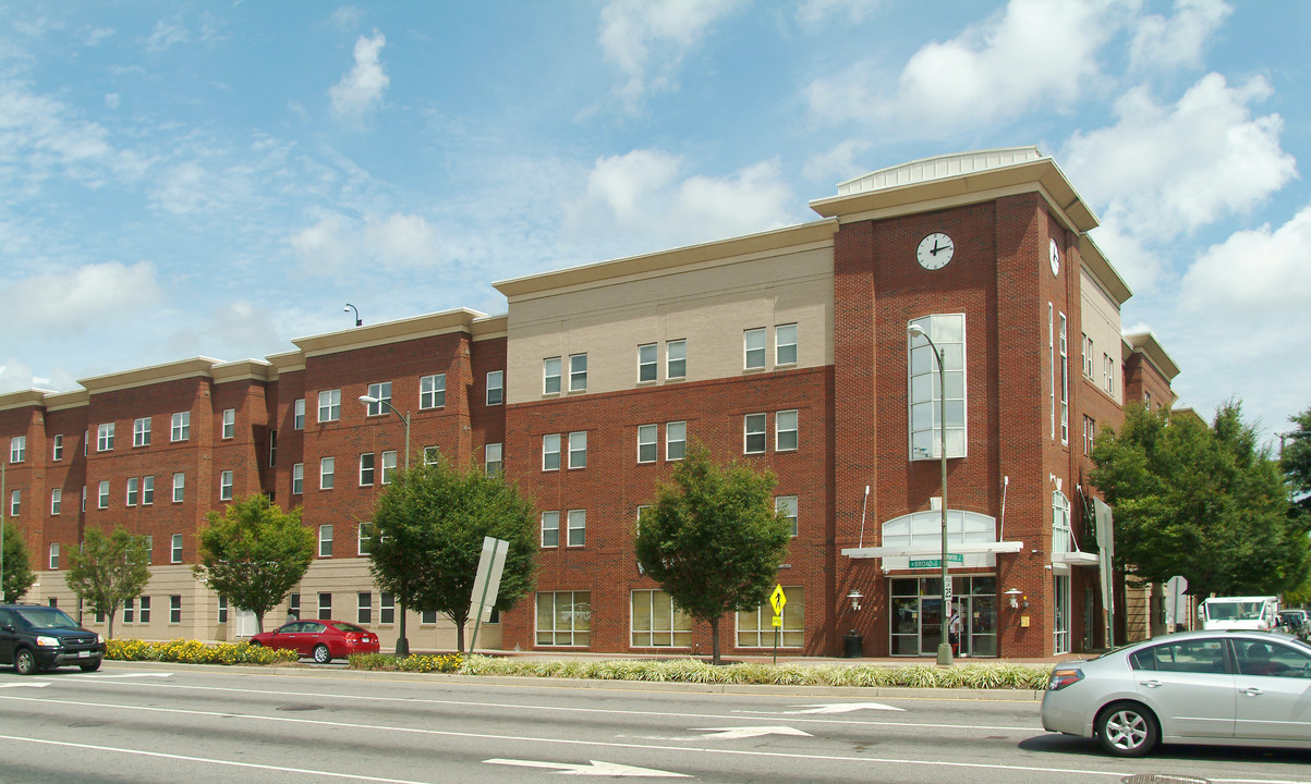 Broad and Belvidere Student Apartments in Richmond, VA - Foto de edificio