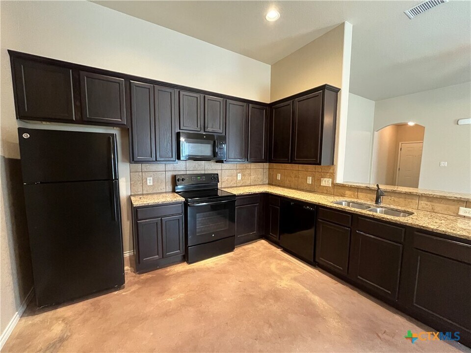 168 Joanne Cv in New Braunfels, TX - Building Photo