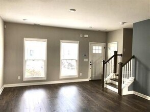 243 Mansfield Dr in Gallatin, TN - Building Photo - Building Photo