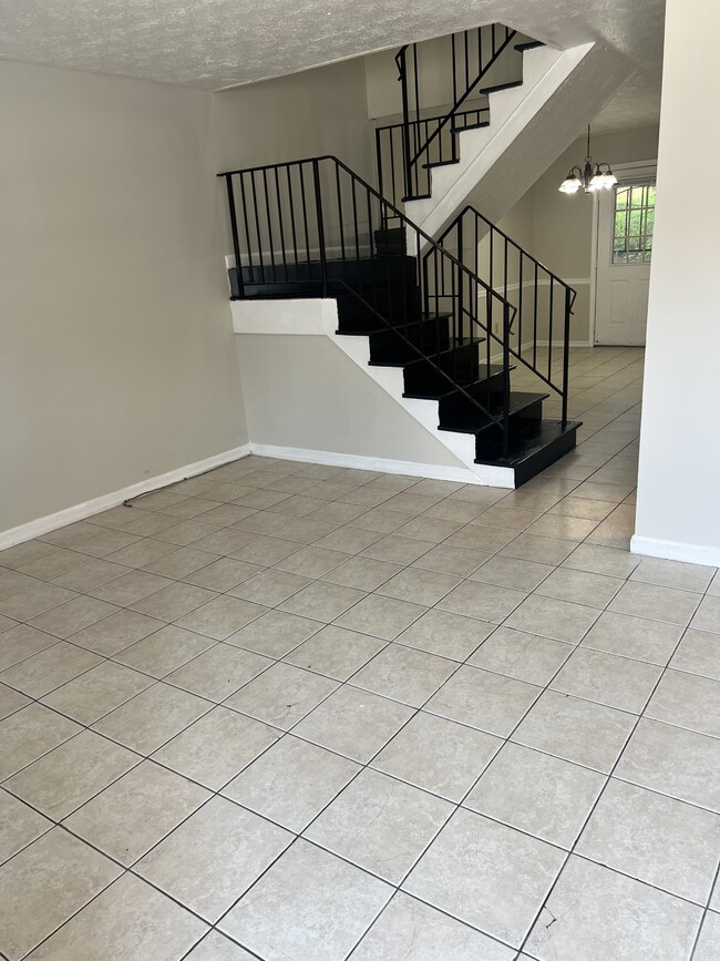 2668 Evans Mill Dr in Lithonia, GA - Building Photo - Building Photo