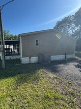 6535 FL-121 in Macclenny, FL - Building Photo - Building Photo
