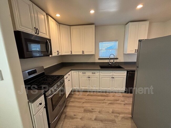 4702-4712 65th St in Sacramento, CA - Building Photo - Building Photo