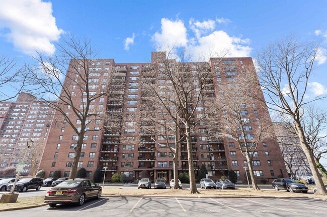 property at 225 St Pauls Ave