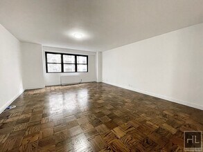 East 89 Street in New York, NY - Building Photo - Building Photo