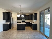 13232 W Tether Trail in Peoria, AZ - Building Photo - Building Photo