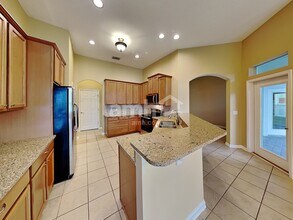 921 Indian River Rd in St. Augustine, FL - Foto de edificio - Building Photo