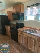 159 Houston Harmon Rd in Sugar Grove, NC - Building Photo - Building Photo