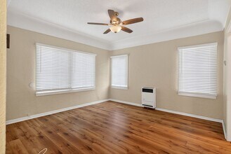 1324 N Peterson Ave in Long Beach, CA - Building Photo - Building Photo