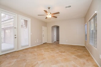 5978 Genovese Ave in Las Vegas, NV - Building Photo - Building Photo