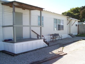 Palms Mobile Home Park in Auburndale, FL - Building Photo - Building Photo