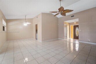 2917 McKinley St in Hollywood, FL - Building Photo - Building Photo