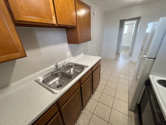 1804 E La Salle St in Colorado Springs, CO - Building Photo - Building Photo