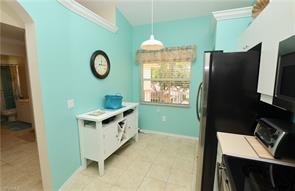 6605 Huntington Lakes Cir-Unit -204 in Naples, FL - Building Photo - Building Photo