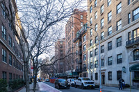 Carnegie Hill in New York, NY - Foto de edificio - Building Photo