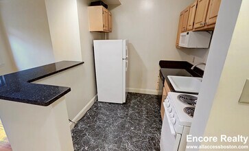 51 Queensberry St, Unit 16 in Boston, MA - Building Photo - Building Photo