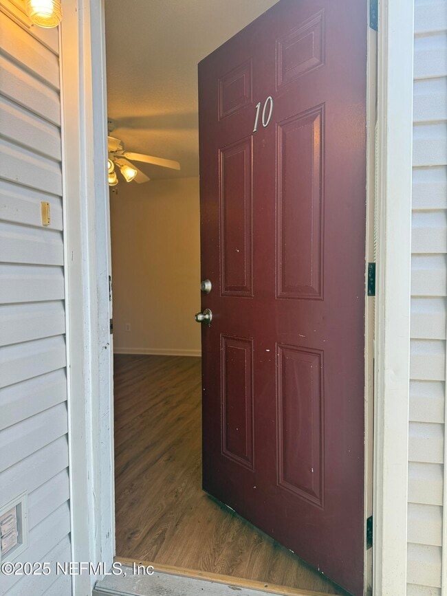 702 Meadowbrook Dr in Orange Park, FL - Building Photo - Building Photo