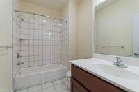 1923 N 7th St photo'