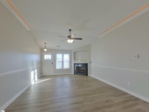 150 Harvest Ridge Dr in Inman, SC - Building Photo - Building Photo