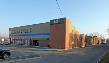 Lake Vista Flats in Oshawa, ON - Building Photo - Building Photo
