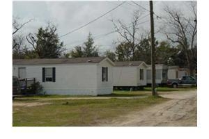 4400 Jernigan Rd in Pace, FL - Foto de edificio - Building Photo